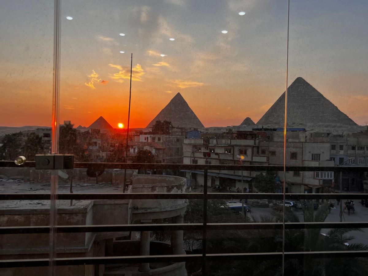 Imhotep Pyramids View Inn Kafret el-Gabal Esterno foto